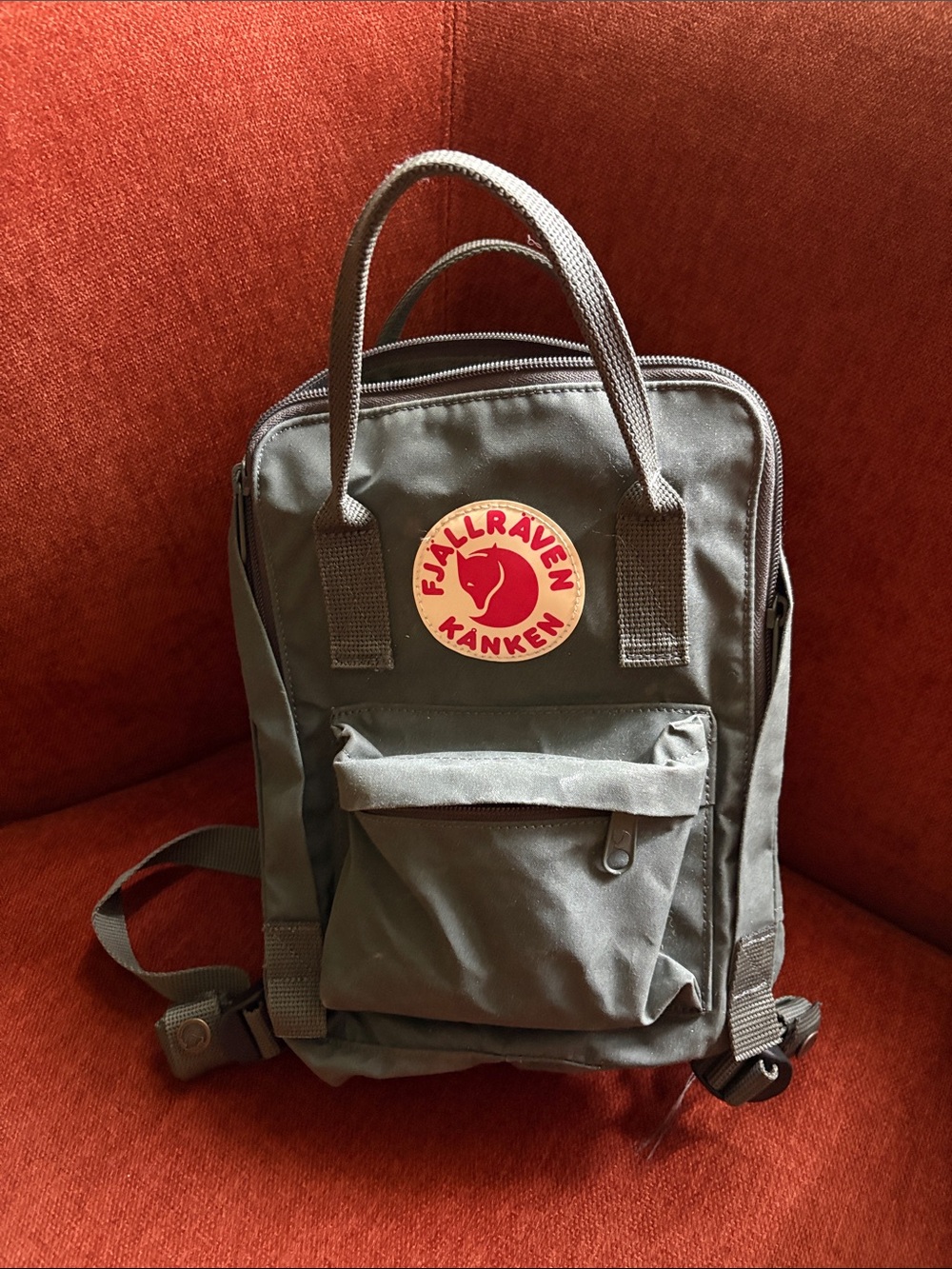 Kanken mini dark green